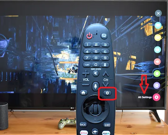 The image highlights the configuration button of the LG remote control and emphasizes the option to select from the result on the TV screen.